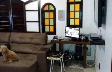 Imagem 4: Casa ampla com 3 quartos, piscina e edícula gourmet, 100m da praia, em Cordeirinho, Maricá