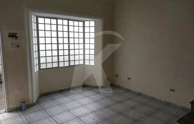 Imagem 4: Sobrado em condomínio fechado com 2 quartos, sala, cozinha, 2 banheiros e 1 vaga