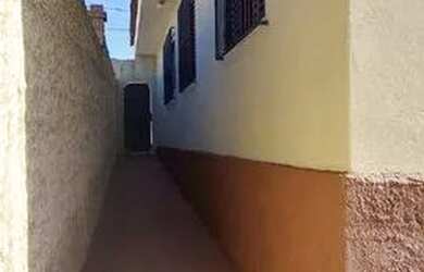 Imagem 2: Casa com 3 dormitórios para alugar, 200 m² por R$ 2.700,00/mês - Nossa Senhora da Abadia