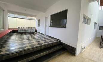 Imagem 3: Casa para aluguel possui 448 metros quadrados com 8 quartos em Piatã - Salvador - BA