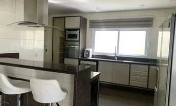 Imagem 4: Casa de Condomínio de Luxo no Swiss Park, Campinas-SP: 3 Quartos, 3 Suítes, 2 Salas, 5 Ban