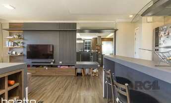 Imagem 5: Apto 3 dormitórios, transformado em 2 com suíte e closet enorme, 2 vagas de gara