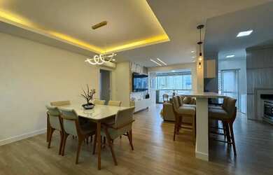 Imagem 2: Imóvel para venda tem 110 metros quadrados com 3 quartos em Estreito - Florianópolis - SC