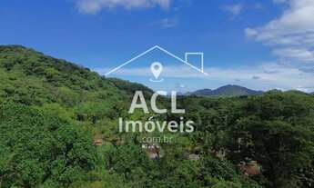 Imagem: Terreno com 3.000m² em área tranquila