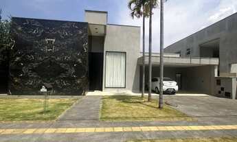 Imagem: Casa Térrea de Luxo no Condomínio Jardins