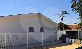 Imagem: Casa à venda ou para alugar com 5 quartos