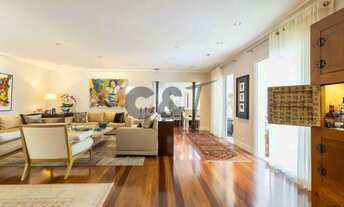 Imagem 6: Casa de Condomínio com 4 Dormitórios (Suítes) à Venda no Jardim Petrópolis, São Paulo/SP