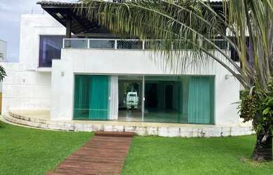 Imagem 8: Sobrado para aluguel possui 180 metros quadrados com 3 quartos