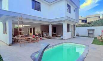 Imagem 5: Casa de 4 Suítes no Jardins Bolonha com Piscina e Escritório