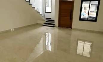 Imagem: Sobrado à Venda Condomínio Recanto Tropical