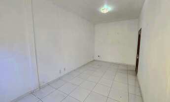 Imagem 8: Duas Casas Independentes: Oportunidade Perfeita para Família ou Investidor!