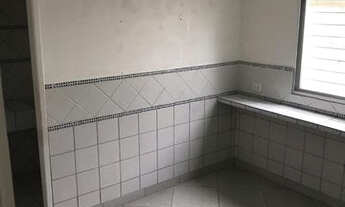 Imagem 5: Loja em Setubal Boa Viagem, Na Rua Dr. Luiz Inácio Pessoa de Melo, 9 Gabinetes