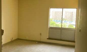 Imagem 2: Apartamento quarto/sala - Prédio com área de lazer