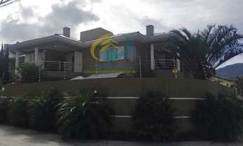 Imagem 2: Casa-Alto-Padrao-para-Venda-em-Jardim-Anchieta-Florianopolis-SC