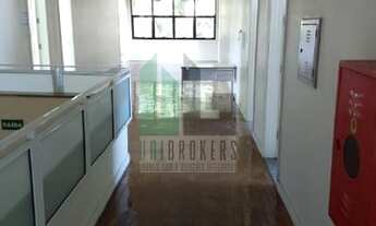 Imagem 7: Prédio comercial - Área do terreno : 2880m² Área construída : 1650m² - Grande área de jard