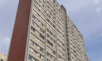 Imagem 2: Apartamento para venda com 2 quartos em Centro - Curitiba - PR