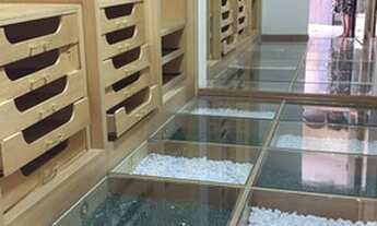 Imagem 2: Suite master com closet para casal em República,sem vaga de garagem