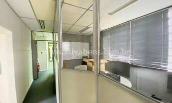 Imagem 6: Galpão/Depósito/Armazém para venda possui 550 metros quadrados com 3 quartos