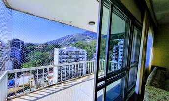 Imagem 2: Apartamento para venda tem 181 metros quadrados com 4 quartos em Tijuca - Rio de Janeiro