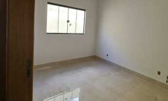 Imagem 2: Casa 3 quartos no setor Itapoa ao lado do Anel Viário