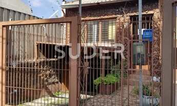 Imagem 2: PORTO ALEGRE - Casa Padrão - Jardim Botânico