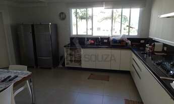 Imagem 7: Casa a Venda, Horto Florestal, com 500 m², 4 suítes , 6 banheiros, 6 vagas