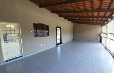 Imagem 10: Casa para venda tem 260 metros quadrados em Conjunto Anhanguera - Goiânia - Goiás