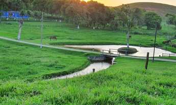 Imagem: Fazendinha para Venda em Cachoeiras de Macacu
