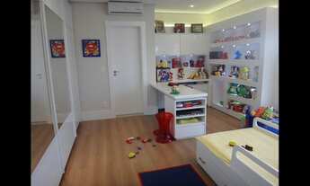 Imagem 7: Casa para aluguel e venda possui 500 metros quadrados com 4 quartos