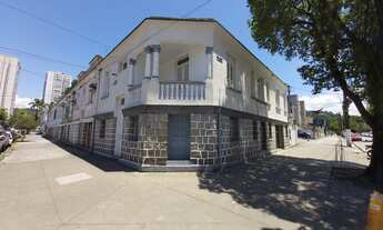 Imagem 2: Alugo Sobradão, esquina, excelente localização 4 salas, 2 wcs, salão p loja 3 vagas p esta