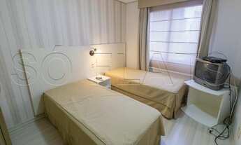 Imagem 6: Flat com 02 dormitórios em Moema, próximo ao Shopping e avenida Ibirapuera, ótima localiza