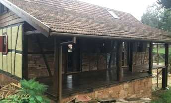 Imagem: Casa estilo enxaimel com dois dormitórios