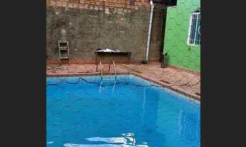 Imagem 7: Com piscina e 3 qts, na Sul