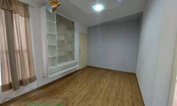 Imagem 6: PLL===RV4256 Localizado no bairro São Pedro, em rua tranquila, próximo de todo comércio e