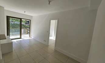 Imagem 2: Apartamento em condomínio com infraestrutura completa