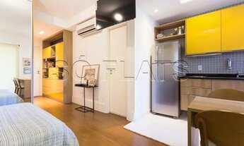 Imagem: New Age Michigan, Studio disponivel para