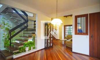 Imagem 3: Casa para Aluguel - Ouro Branco, 2 Quartos, 246 m2