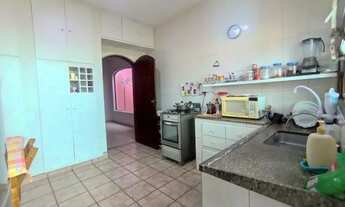 Imagem 3: EXCELENTE SOBRADO INDIVIDUAL COM EDICULA - 3 DORMS - 3 VAGAS DE GARAGEM - CONTINENTL II