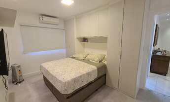 Imagem 5: OPORTUNIDADE ÚNICA! Luxuosa casa super nova, 5 suítes, piscina com área gromet, lindíssima