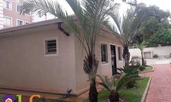 Imagem 3: Apartamento para locação reformado, garagem coberta, no Horto do Ipê