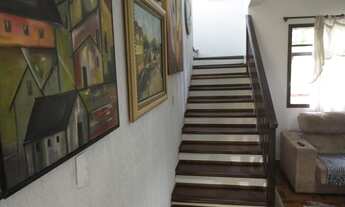 Imagem 3: Casa para venda possui 320 metros quadrados com 4 quartos Centro - Canelinha - SC