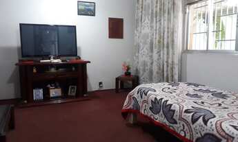 Imagem 6: Casa para venda possui 250 metros quadrados com 2 quartos em Jardim Stella - Santo André