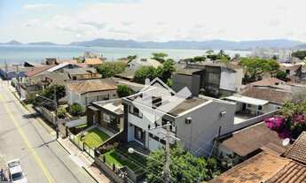 Imagem 2: Casa 4 dormitórios (1 suíte