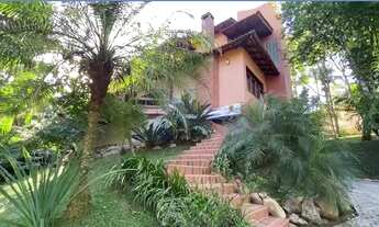 Imagem 2: Casa para venda possui 320 metros quadrados com 4 quartos Centro - Canelinha - SC