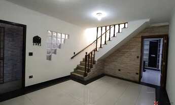 Imagem 3: SOBRADO COM FINO ACABAMENTO E RICO EM PLANEJADOS, POSSUI 04 DORMITÓRIOS SENDO 01 SUÍTE, AM