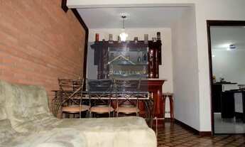 Imagem: Casa com 3 quartos, 200m², à venda em