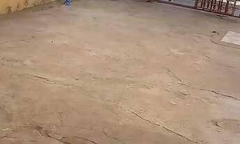 Imagem 6: Casa com barraco