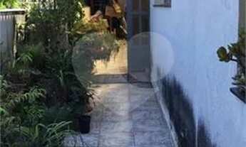 Imagem 5: CASA COM 4 DORMITÓRIOS A VENDA NA VILA GALVÃO EM GUARULHOS