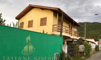 Imagem 3: Casa Duplex para Venda em Florianópolis, Cachoeira do Bom Jesus, 5 dormitórios, 2 banheiro