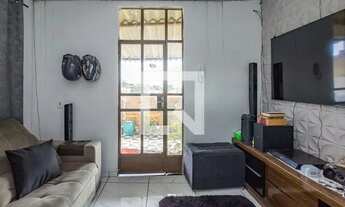 Imagem 2: Casa à Venda - Salgado Filho, 2 Quartos, 60 m2